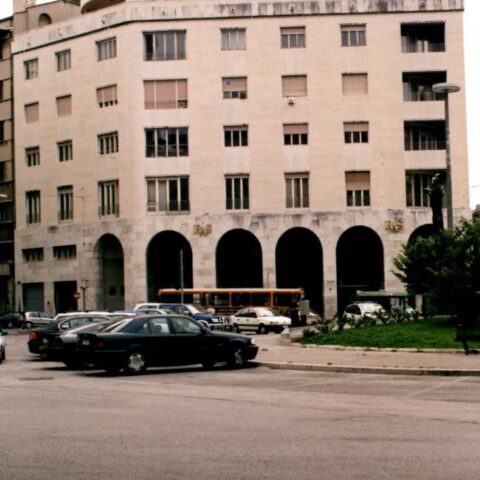 Il palazzo sede della Gestapo in piazza Oberdan a Trieste (foto Aleš Brecelj)
