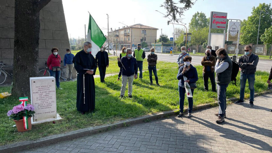 25 Aprile 2021 
Ricordàti, con Padre Placido Cortese, altri protagonisti della Resistenza 